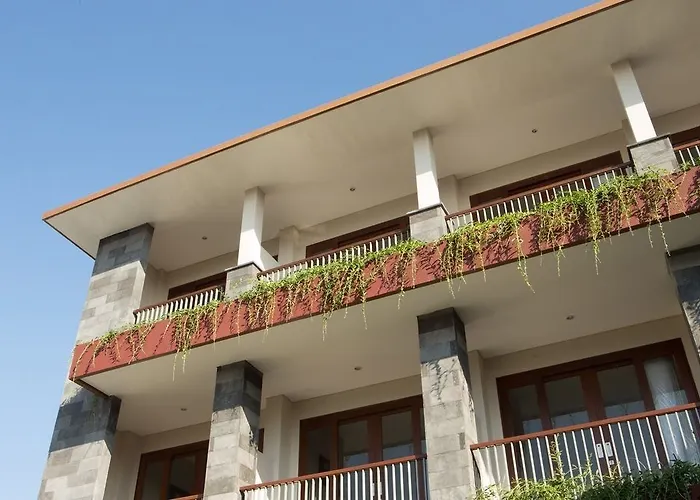 Vansari Hotel